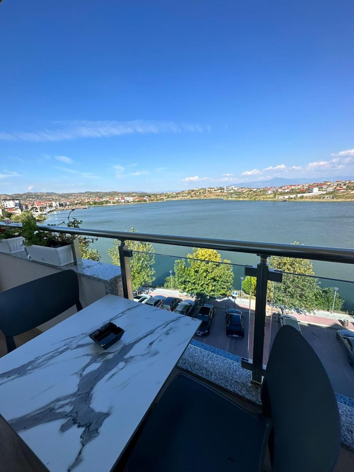 Hotel Ujvara Belsh Bagian luar foto